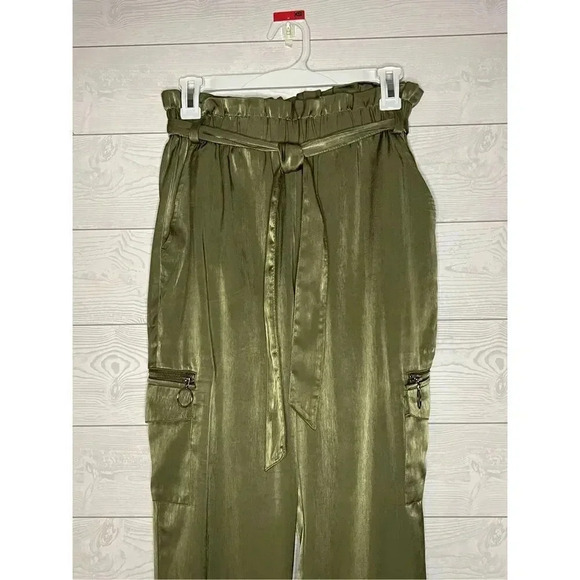 Bar III forest green paper bag pants Size Small - Picture 2 of 6